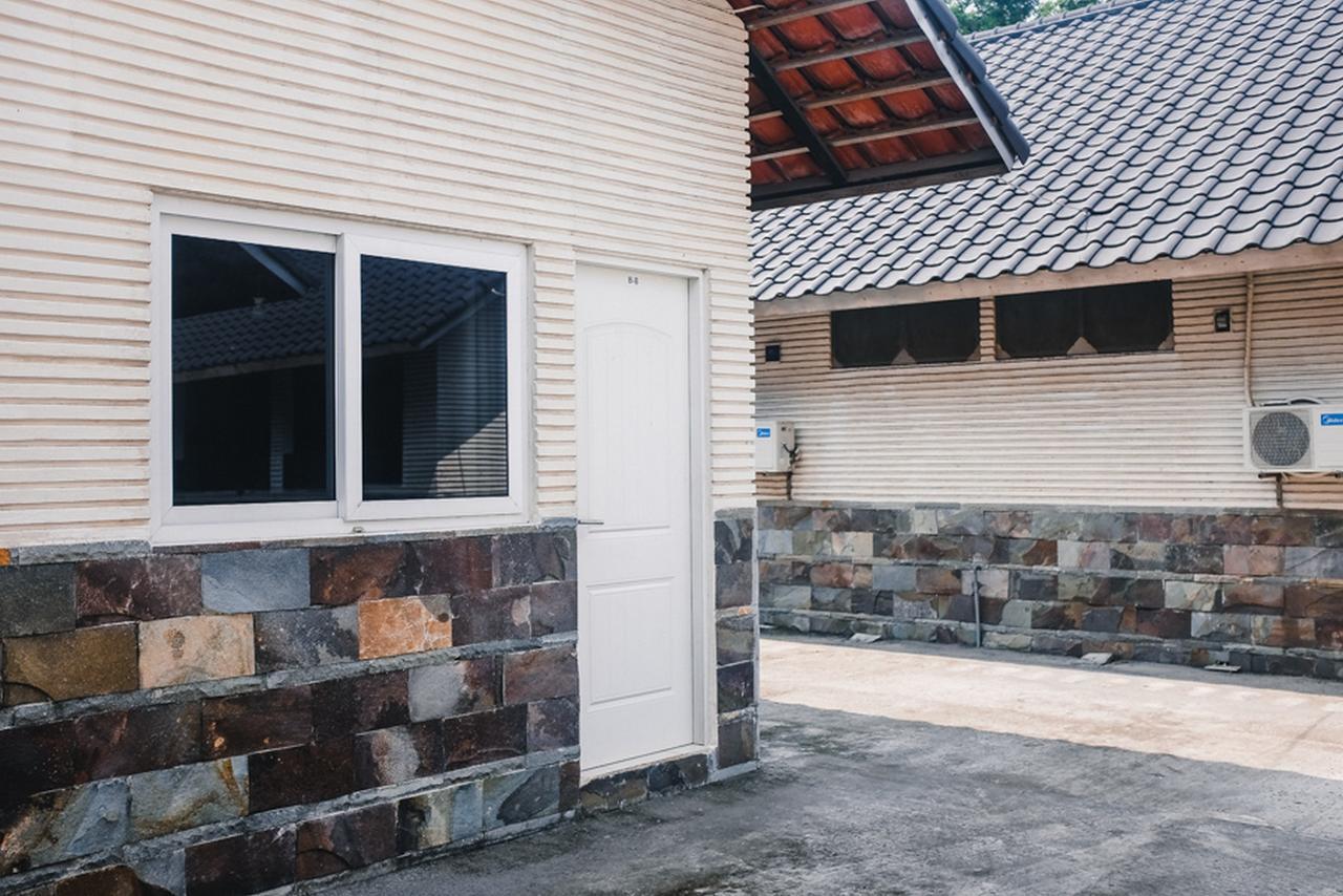 Reddoorz Near Sirkuit Sentul Hotel Bogor Luaran gambar